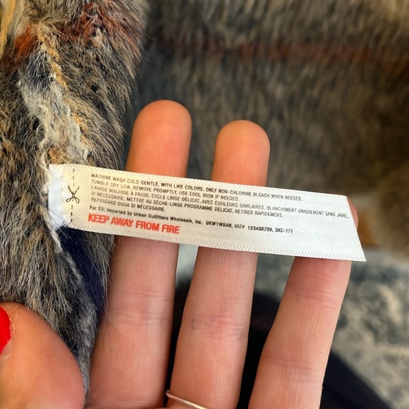 Anthropologie Fuzzy Printed Sweater with Oversized Sleeves - Picture 6 of 7